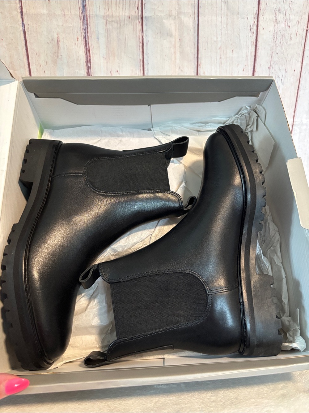 NIB Everlane The Lug Chelsea Boot - Picture 6 of 12